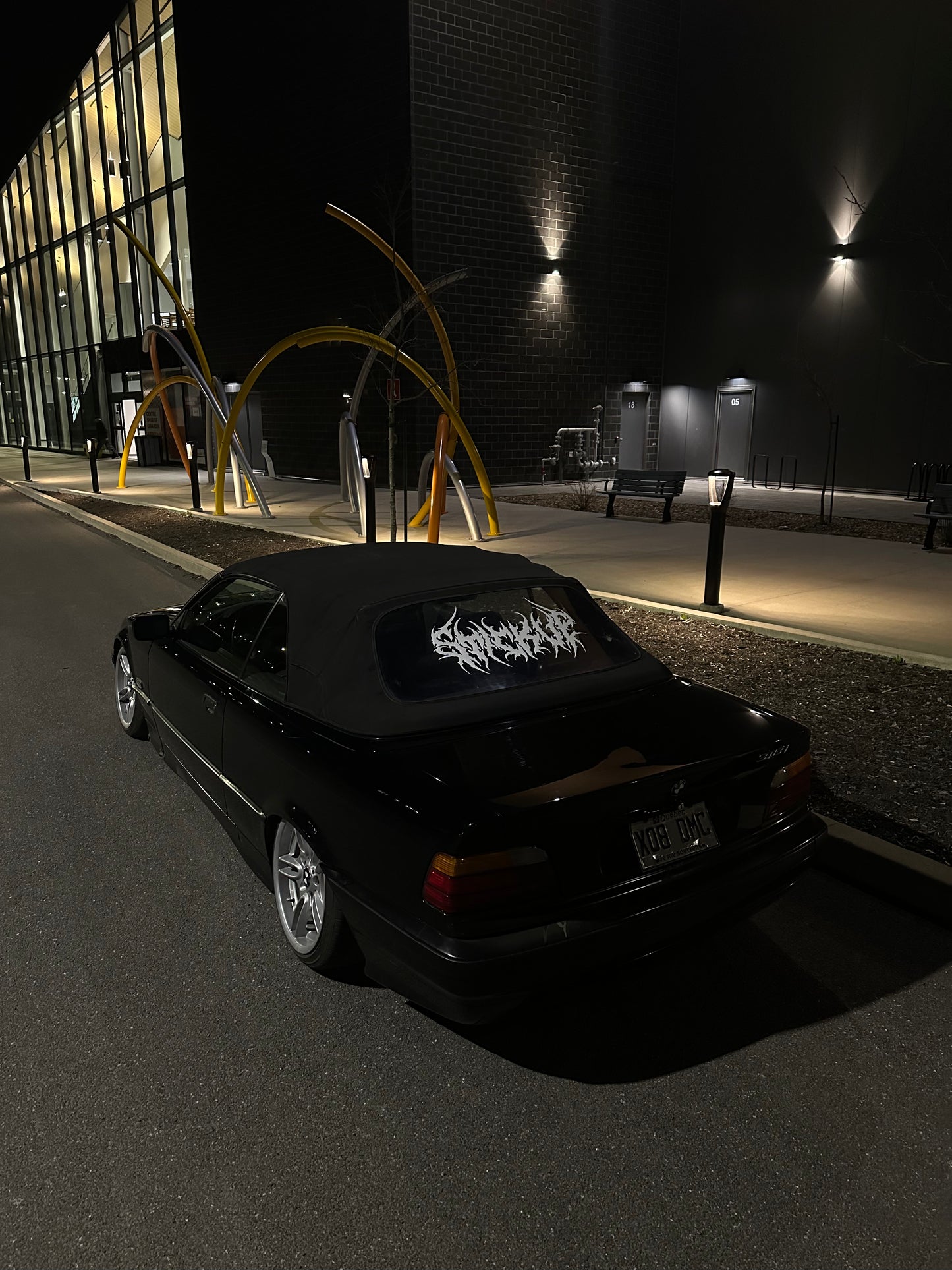 STICKUP METAL BACKGLASS